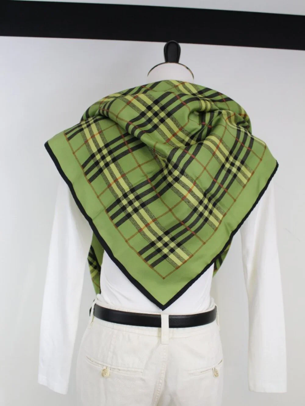 Green‎ Tartan Plaid Silk Scarf Square 34” Classic Preppy Equestrian